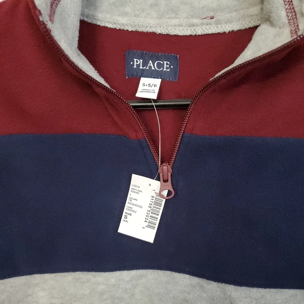 Childrens Place Small Size 5 Size 6 Maroon Navy Blue Gray Fleece Sweatshirt Boys